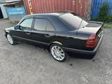 Mercedes-Benz C 180 1995 года за 1 700 000 тг. в Астана – фото 4