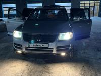 Volkswagen Touareg 2005 годаүшін6 000 000 тг. в Усть-Каменогорск