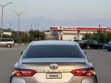 Toyota Camry 2018 годаүшін8 500 000 тг. в Шымкент – фото 2