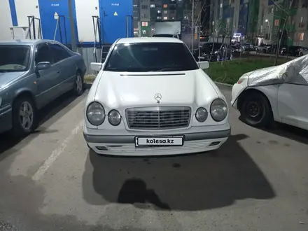 Mercedes-Benz E 230 1997 года за 2 500 000 тг. в Талдыкорган – фото 15