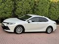 Toyota Camry 2021 года за 14 570 000 тг. в Алматы – фото 26