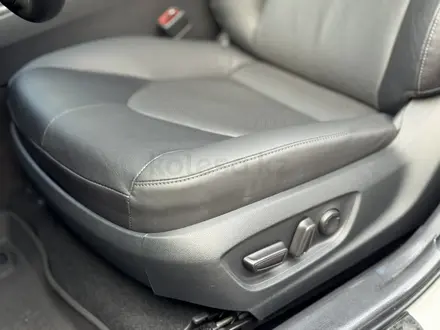 Toyota Camry 2021 года за 14 570 000 тг. в Алматы – фото 48