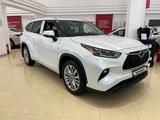 Toyota Highlander Luxe 2023 годаүшін36 900 000 тг. в Караганда – фото 3