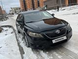 Toyota Camry 2006 года за 5 500 000 тг. в Астана – фото 2