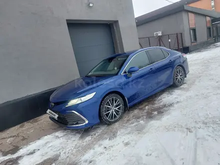 Toyota Camry 2021 года за 16 000 000 тг. в Астана – фото 3