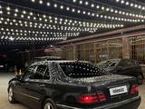 Mercedes-Benz E 320 1997 года за 2 500 000 тг. в Алматы – фото 3