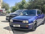 Volkswagen Golf 1994 годаүшін2 500 000 тг. в Актобе – фото 4