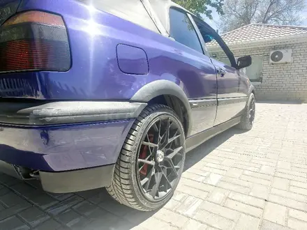 Volkswagen Golf 1994 года за 2 500 000 тг. в Актобе – фото 9
