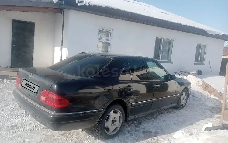 Mercedes-Benz E 230 1998 года за 3 100 000 тг. в Павлодар