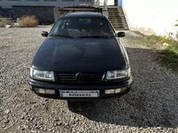 Volkswagen Passat 1995 годаүшін1 300 000 тг. в Караганда