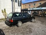 Volkswagen Passat 1995 годаүшін1 300 000 тг. в Караганда – фото 4