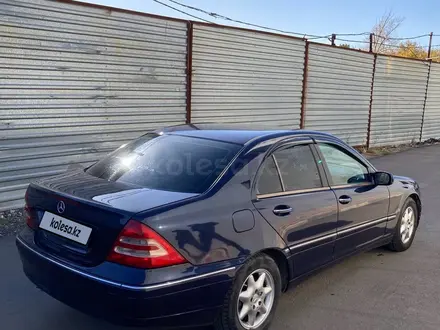 Mercedes-Benz C 180 2002 года за 3 200 000 тг. в Астана – фото 3