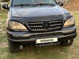 Mercedes-Benz ML 320 1998 годаүшін2 700 000 тг. в Уральск – фото 2
