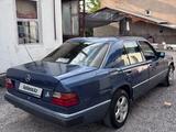Mercedes-Benz E 300 1993 годаүшін1 500 000 тг. в Алматы