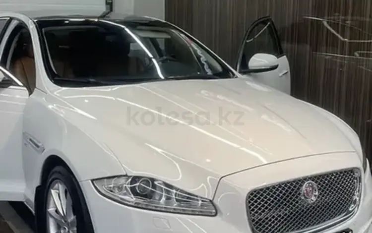 Jaguar XJ 2014 года за 16 500 000 тг. в Алматы