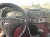 Toyota Camry 2004 года за 6 550 000 тг. в Жанаозен – фото 3