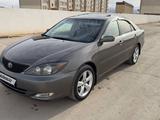 Toyota Camry 2004 года за 6 550 000 тг. в Жанаозен – фото 2