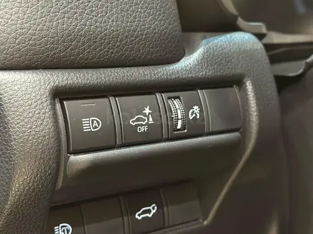 Toyota Land Cruiser Prado Luxe+ 2025 года за 48 150 000 тг. в Алматы – фото 24