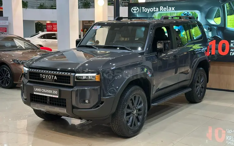 Toyota Land Cruiser Prado Luxe+ 2025 года за 48 150 000 тг. в Алматы