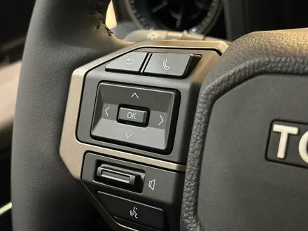 Toyota Land Cruiser Prado Luxe+ 2025 года за 48 150 000 тг. в Алматы – фото 21
