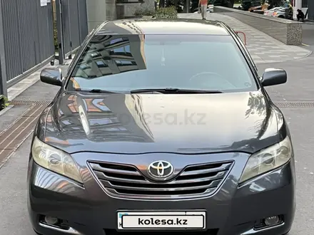 Toyota Camry 2008 года за 5 300 000 тг. в Павлодар