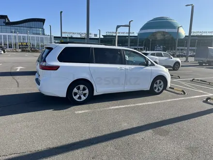 Toyota Sienna 2016 года за 14 450 000 тг. в Астана – фото 5