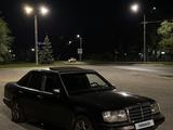 Mercedes-Benz E 260 1990 года за 1 400 000 тг. в Усть-Каменогорск