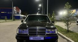Mercedes-Benz E 260 1990 годаүшін1 400 000 тг. в Усть-Каменогорск – фото 2