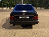 Mercedes-Benz E 260 1990 года за 1 400 000 тг. в Усть-Каменогорск – фото 4
