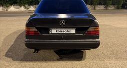 Mercedes-Benz E 260 1990 годаүшін1 400 000 тг. в Усть-Каменогорск – фото 4