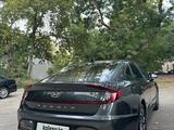 Hyundai Sonata 2022 годаүшін9 300 000 тг. в Алматы – фото 3