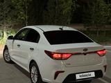 Kia Rio 2019 года за 6 500 000 тг. в Караганда – фото 3