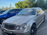 Mercedes-Benz E 320 2003 годаfor4 200 000 тг. в Астана