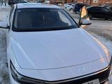 Hyundai Elantra 2023 года за 8 500 000 тг. в Актобе – фото 5