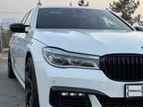 BMW 740 2018 года за 25 000 000 тг. в Алматы – фото 2
