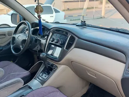 Toyota Highlander 2002 года за 6 000 000 тг. в Семей – фото 8