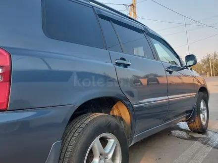 Toyota Highlander 2002 года за 6 000 000 тг. в Семей – фото 7