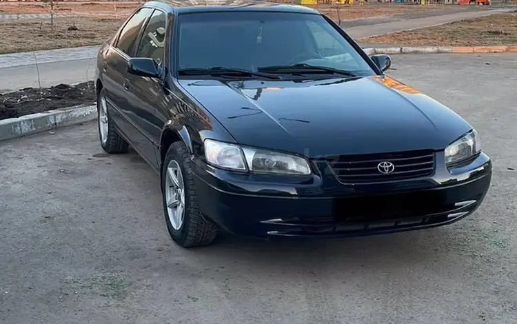 Toyota Camry 1999 года за 3 900 000 тг. в Усть-Каменогорск