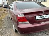 Toyota Camry 2002 года за 3 500 000 тг. в Шымкент – фото 2