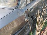 Mazda 323 1995 годаүшін500 000 тг. в Усть-Каменогорск – фото 4