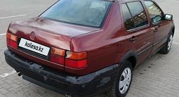 Volkswagen Vento 1993 года за 1 200 000 тг. в Караганда – фото 3