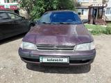 Toyota Carina E 1994 года за 800 000 тг. в Усть-Каменогорск – фото 4