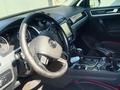 Volkswagen Touareg 2011 года за 9 000 000 тг. в Алматы – фото 8