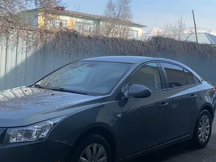 Chevrolet Cruze 2010 года за 3 200 000 тг. в Алматы – фото 4