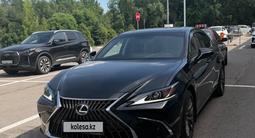 Lexus ES 250 2024 года за 27 000 000 тг. в Алматы