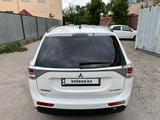 Mitsubishi Outlander 2013 года за 9 000 000 тг. в Тараз – фото 3