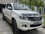 Toyota Hilux 2013 года за 7 200 000 тг. в Шымкент