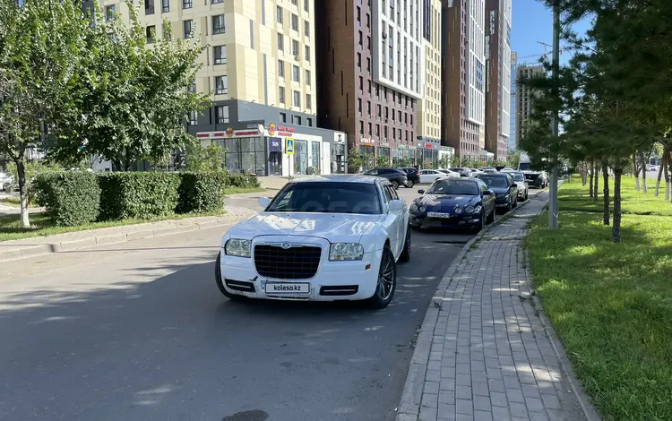 Chrysler 300C 2005 годаүшін4 000 000 тг. в Астана