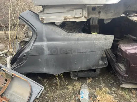 Заднее крыло BMW e36 за 50 000 тг. в Алматы