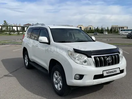 Toyota Land Cruiser Prado 2011 года за 17 100 000 тг. в Астана – фото 3